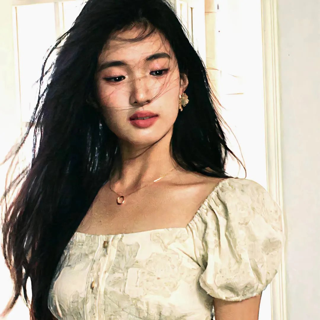 愿郎再吻妾朱唇